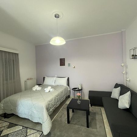 Flo'S Apartments Missolonghi ภายนอก รูปภาพ